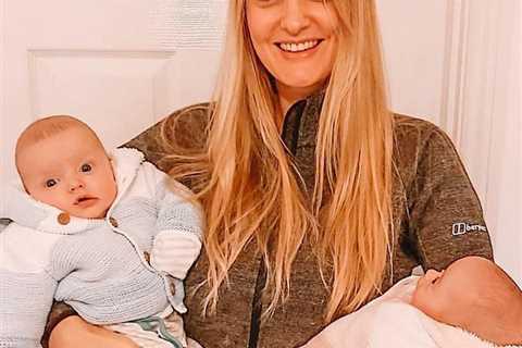 Woman Gives Birth to Rare 'Super Twins' Conceived 3 Weeks Apart