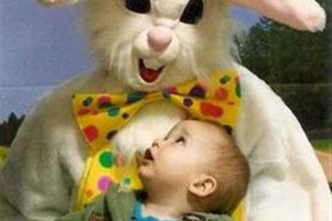 Seriously, what the fuck?!  That poor kid is going to need so much therapy. 21 Disturbing Easter..