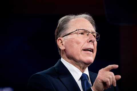 Embattled N.R.A. Chief Kept Bankruptcy Filing Secret From Deputies
