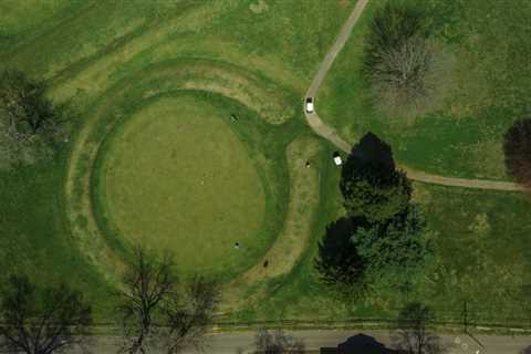 A Push to Move the Golf Course Atop a Native American ‘Stonehenge’