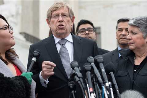 A.C.L.U. Asks Supreme Court to Let It Seek Secret Surveillance Court Rulings