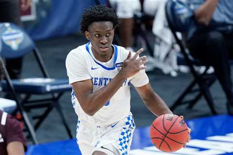 Terrence Clarke, N.B.A. Prospect from University of Kentucky, Is Killed in Crash
