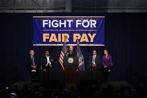 President Biden plans to order a $15 minimum wage for federal contractors.
