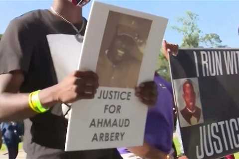 3 Indicted on Federal Hate Crime Charges in Ahmaud Arbery Shooting