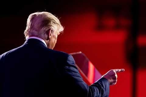 Facebook Oversight Board Upholds Social Network’s Ban of Trump