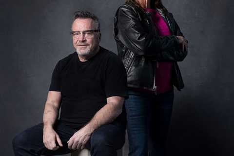 Tom Arnold On His Sister's Dark, Drug-Dealing Past As 'Queen of Meth'