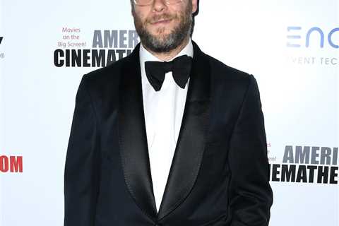 Seth Rogen on How Tom Cruise Pitched Scientology to Him, Updates James Franco Relationship