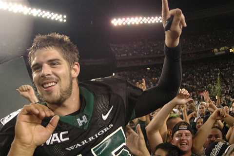 Colt Brennan, Former University of Hawaii Star Quarterback, Dies at 37