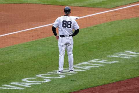Fernando Tatis Jr. and Yankees Coach Test Positive for Coronavirus