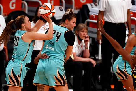 Sabrina Ionescu’s 3-Pointer Gives the Liberty a Season-Opening Win