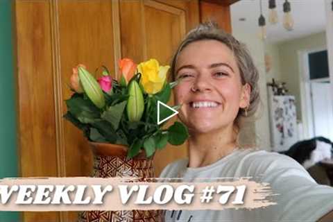WEEKLY VLOG #71 | A WEEK OF GREAT FOOD &amp; TESTING MAKEUP | AD | EmmasRectangle