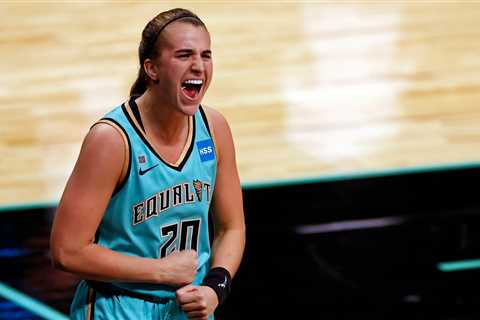 A Triple-Double for Ionescu, and a 3-0 Start for the Liberty