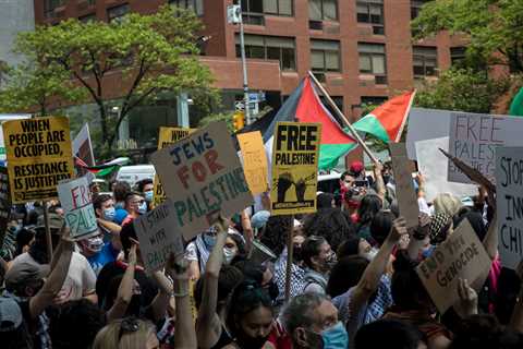 Gaza Conflict Stokes ‘Identity Crisis’ for Young American Jews
