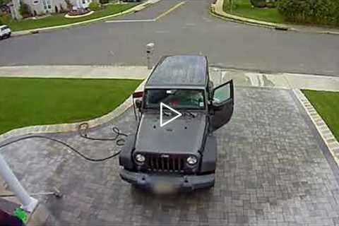 Hilarious Moments Caught on Security Cameras | Funny CCTV Videos FAILS 2020