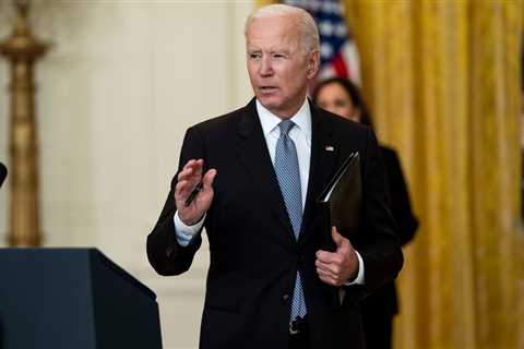 Biden Dips Into U.S. Vaccine Supply to Send 20 Million Doses Abroad