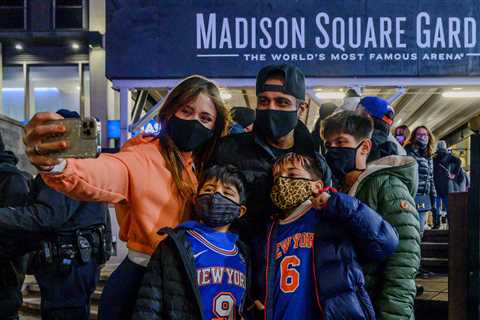 Why Being a Knicks Fan Hurts So Good