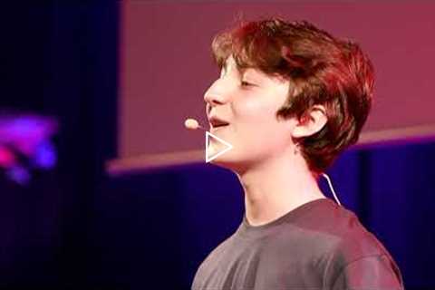 Video games should be played at school! | Giacomo Gambino | TEDxLuxembourgCityED