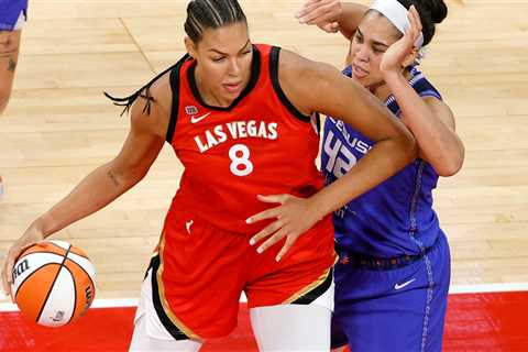 W.N.B.A. Suspends Coach for Body-Shaming Liz Cambage