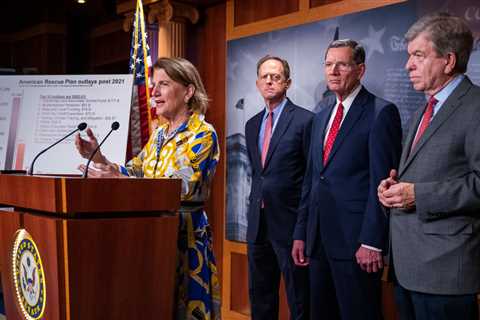 Republicans Present $928 Billion Counteroffer to Biden on Infrastructure
