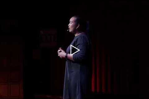 ออกแบบใจและบ้าน | Praewpon Sukutsathian | TEDxCharoenkrung