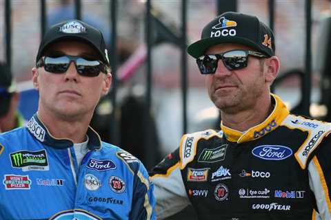 Clint Bowyer Candidly Offers a Very Grim Assessment on Kevin Harvick and the Rest of 2021 Season