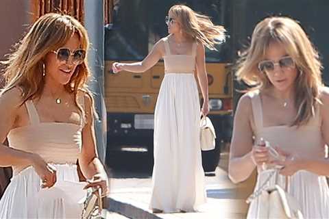 Jennifer Lopez looks heavenly on school run as romance with Ben Affleck heats up
