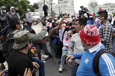 Left and Right Clash in Peru Election, With an Economic Model at Stake