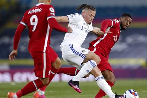 Top 10 midfielders of the Premier League season