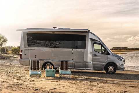 6 Luxury Campers Best for Glamping