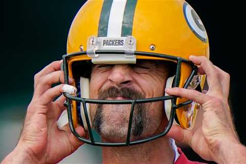 Aaron Rodgers Is a No-Show at Packers Camp. Now What?