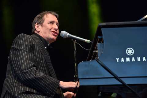 Chaos as Jools Holland mysteriously misses Good Morning Britain interview: ‘Maybe he overslept?’