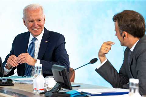 U.S. and E.U. Agree to Suspend Feud Over Aid for Airbus and Boeing