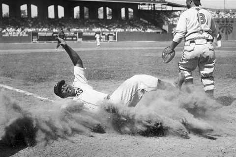 With Negro Leagues, Baseball Reference Rewrites Its Record Book