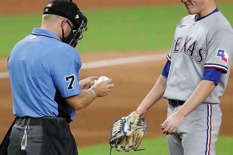 M.L.B. Says It Will Punish Ball Doctoring