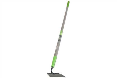 How To Choose the Right Garden Hoe