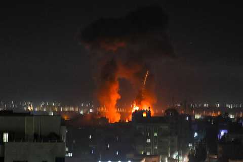 Mediators Push to Restore Cease-Fire in Gaza After Overnight Strikes