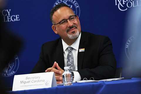 Title IX Protections Extend to Transgender Students, Education Dept. Says
