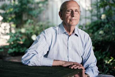 Progressive groups step up calls for Justice Breyer to retire.
