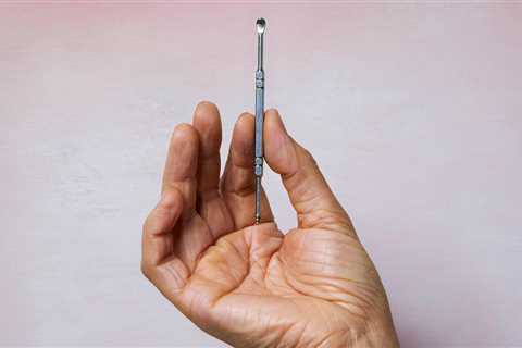 The Best Way to Clean Your Ears: With a Spoon