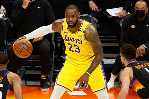 Phoenix Suns At Los Angeles Lakers Game 3 TV Info And Betting Lines