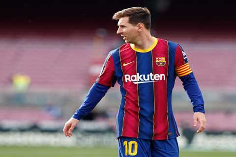 Barcelona approach Lionel Messi’s father-agent with contract proposal