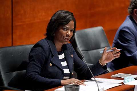 Val Demings, a Democratic Florida congresswoman, announces a bid to unseat Rubio.