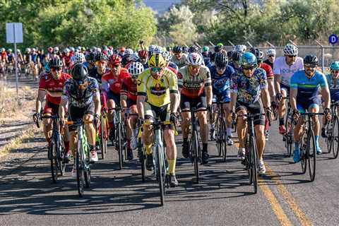 He Felt Like Running: 100 Days, 100 Ironman-Length Triathlons