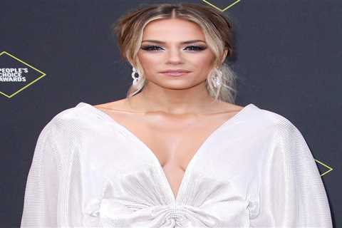 Jana Kramer: How I’m 'Supporting' Jamie Lynn Spears Amid 'Awful' Backlash