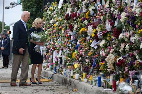 ‘We’re Here for You’: Biden Meets With Florida Families as Rescue Pauses