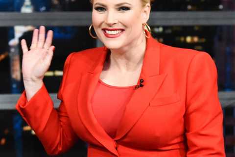 Hollywood Reacts to Meghan McCain Exiting The View