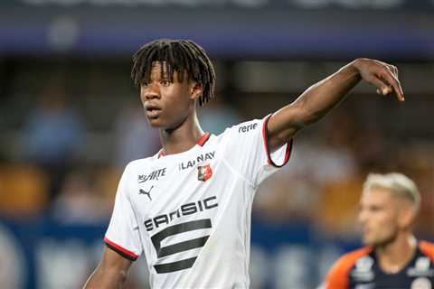 Eduardo Camavinga available for bargain price as Man Utd step up chase