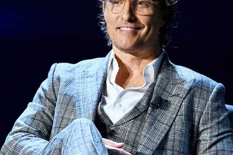 Matthew McConaughey, Dwayne Johnson and Other Celebs Considering a Run For Political Office