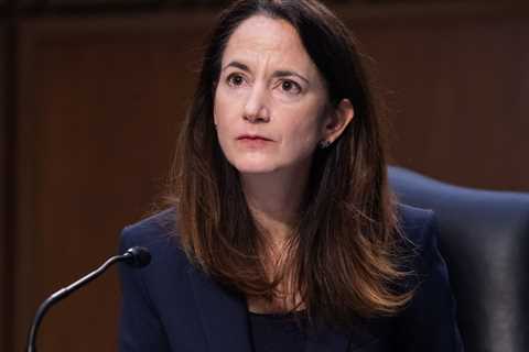Seeking Answers on Covid, U.F.O.s and Illnesses, Spy Agencies Turn to Scientists