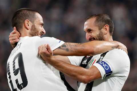 Chiellini, Bonucci and the Joys of Pushing Back